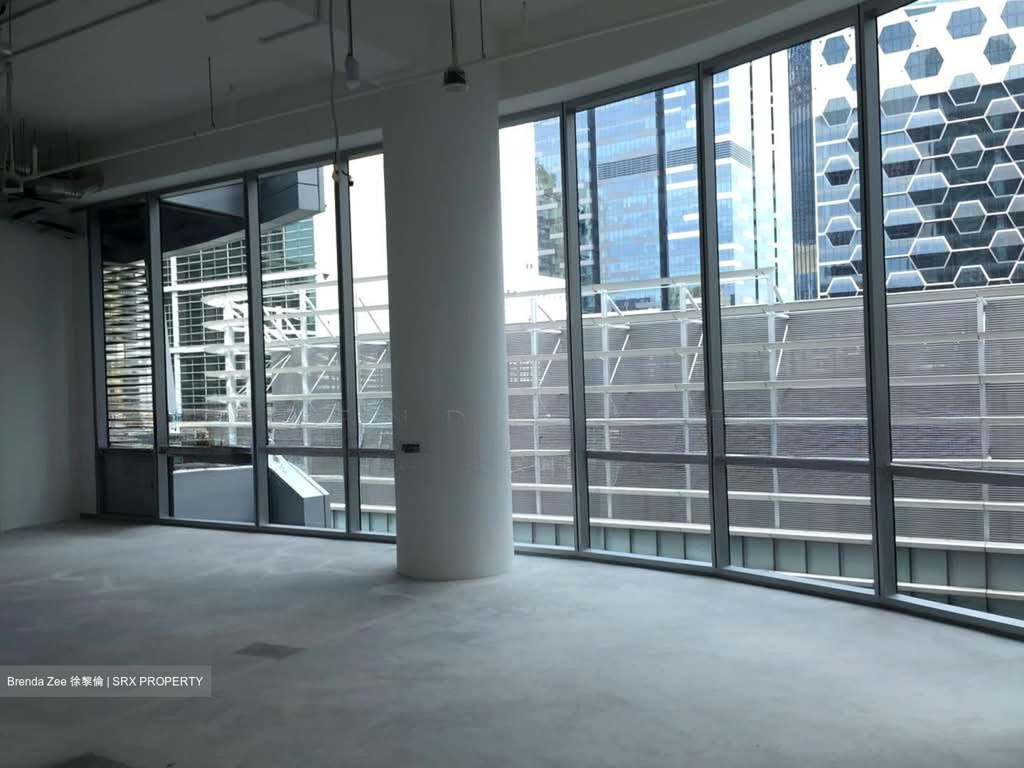 Oxley Tower (D1), Office #618702051
